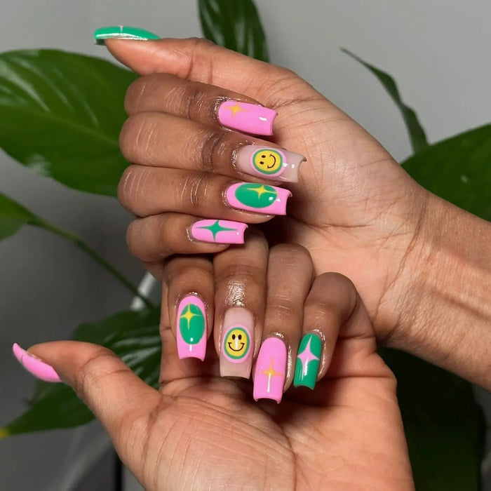 Barbie’s Dream - UGGP-A0452 Urban Graffiti Gel Polish 15ml Naio Nails
