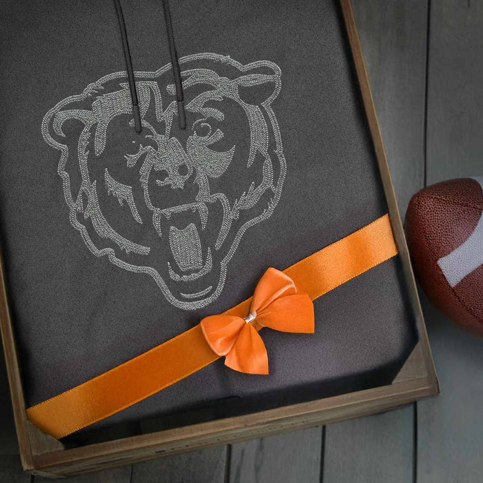 Chicago Bears Antigua Graphite Bears Head Tonal Cloud Pullover Hooded Sweatshirt