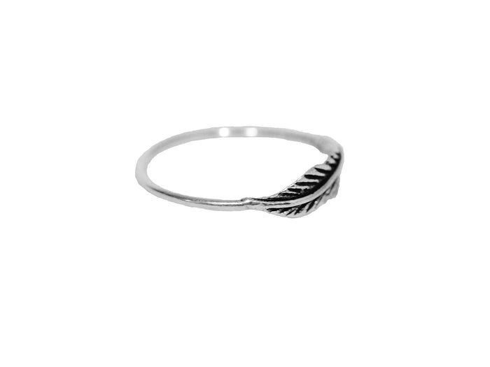 Feather Ring – Sterling Silver Delicate Boho Nature Jewelry side view