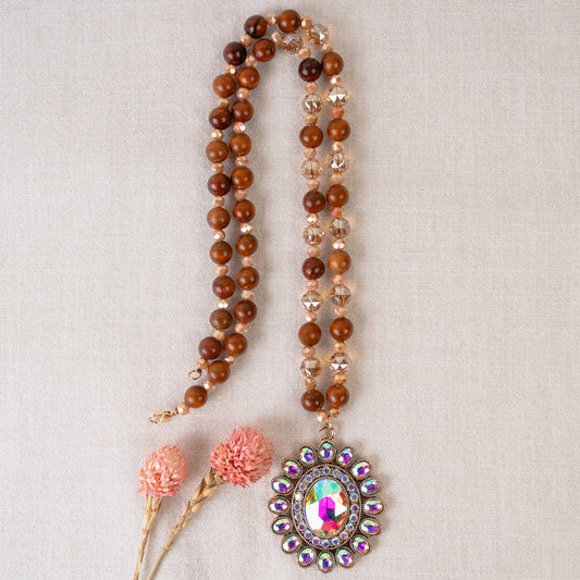 92077 - Crystal Pendant Necklace - Brown