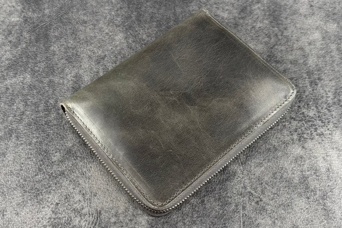SECONDS Leather Zippered 5 Slots Pen Case - Multiple Colors - 431