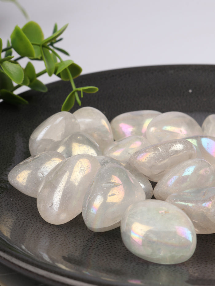 Angel Aura - Tumbled | One Colour-Image 1