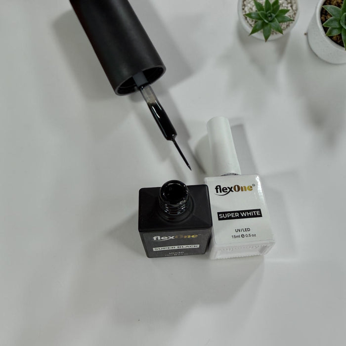 Black/ White Painting Gel 15ml - Short Pointy Brush