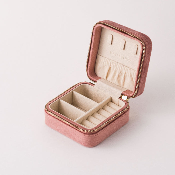 Bon Voyage Square Travel Case Rose Quartz