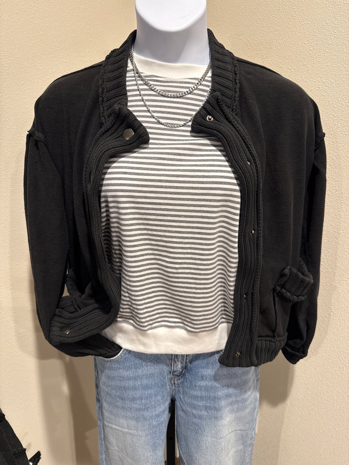 Charcoal and white horizontal striped 3/4-sleeve crew T-shirt, round neck