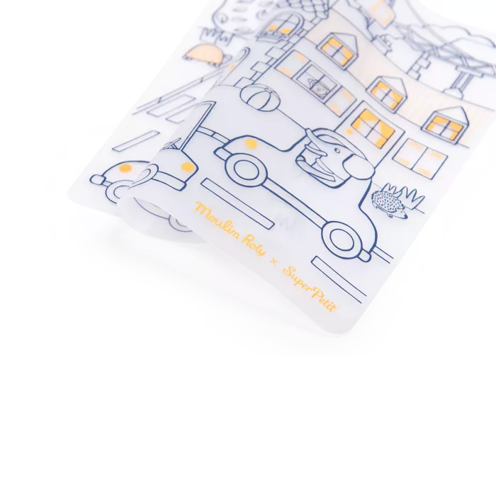 Moulin Roty - Colouring Set - Silicone Mat & 5 Markers - Les Popipop - Lifestyle Cut 3