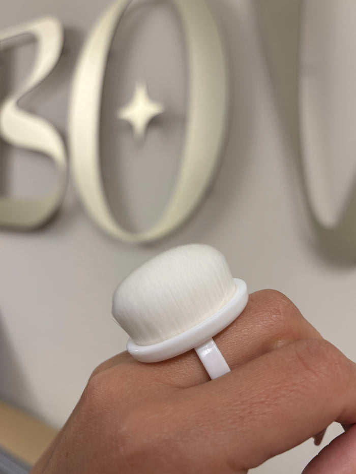Cove - Manicure Dusting Brush