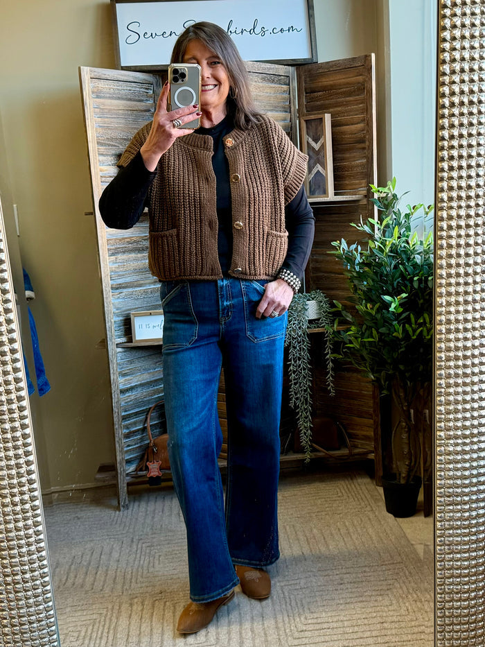 Mica dark wash jeans with patch pockets, straight leg and belt loops