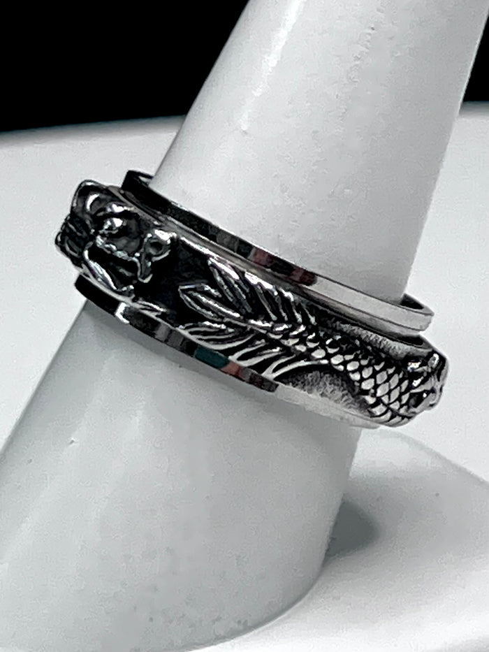 Dragon Spinner Ring - Stainless Steel Rotating Band Jewelry side view