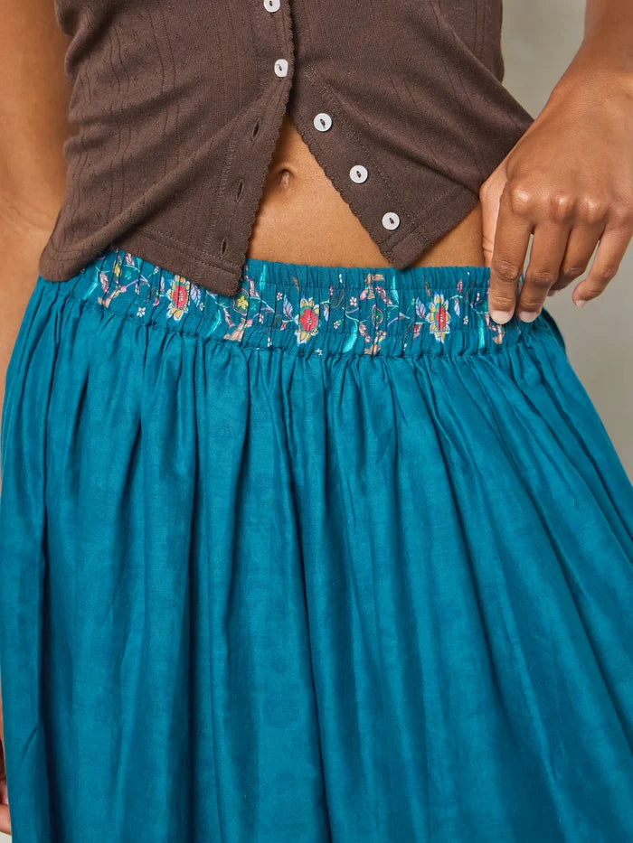 Emory Reversible Cotton Maxi Skirt - Paisley Petals Blue-view 4