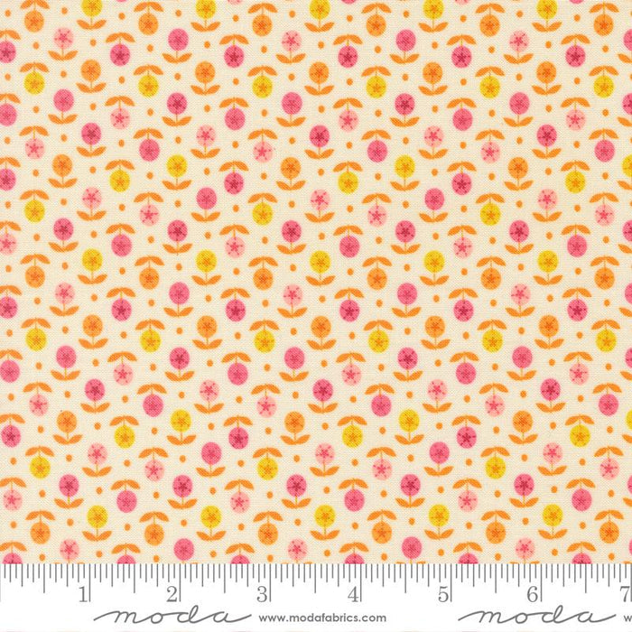F2652 - Happy Daze Wall Paper - Cloud