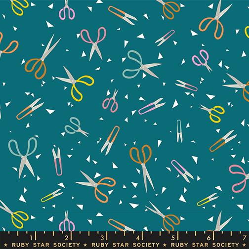 F2739 - Paper Cuts 2 - Scissors Storytime