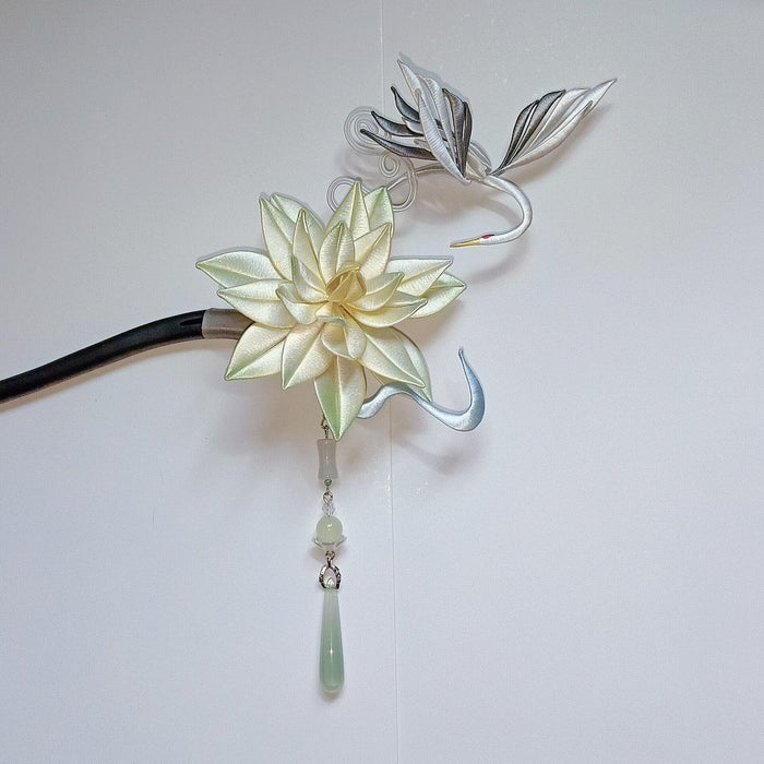 Handmade Chanhua Thread-Wrapped Crane and Flower Hairpin - Elegant Floral Hair Accessory
