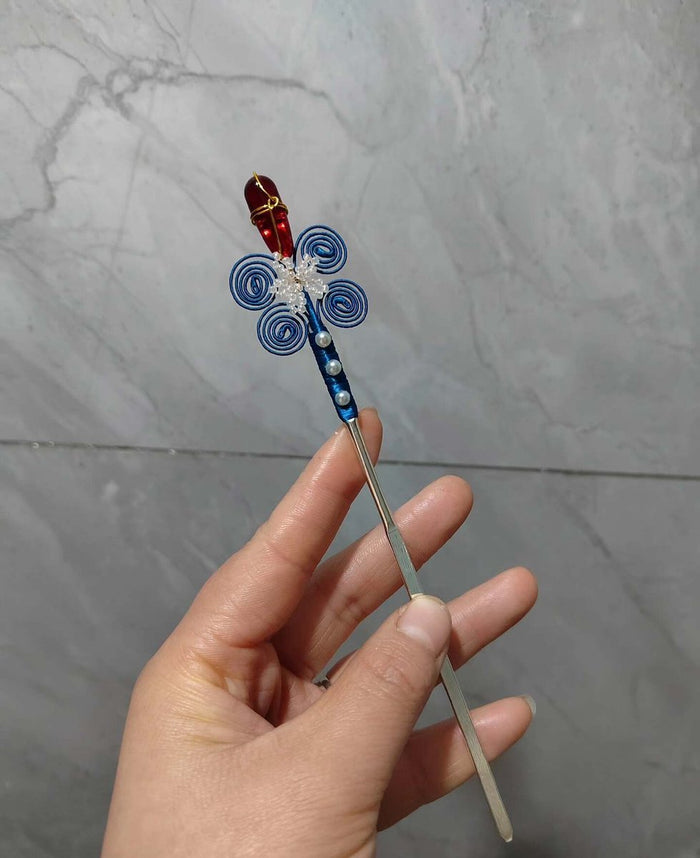 Handmade Chanhua Thread-Wrapped Hairpin - Elegant Floral Hair Accessory