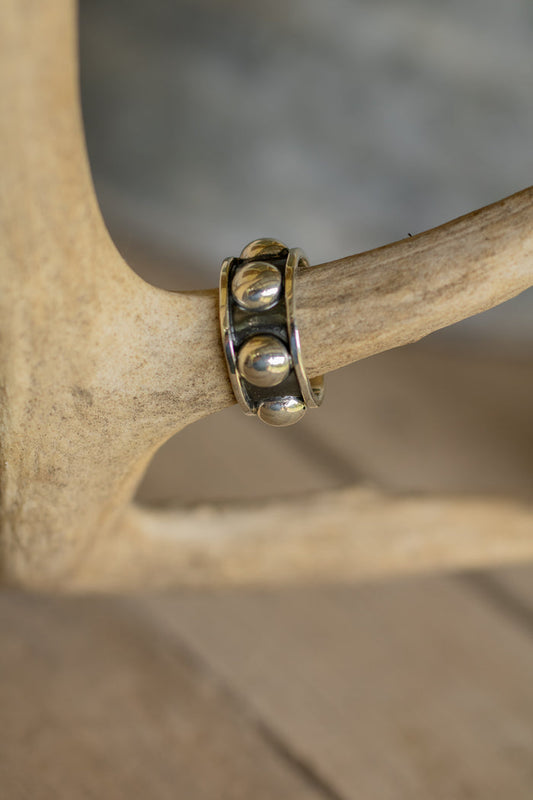Large Ball Stacker Ring