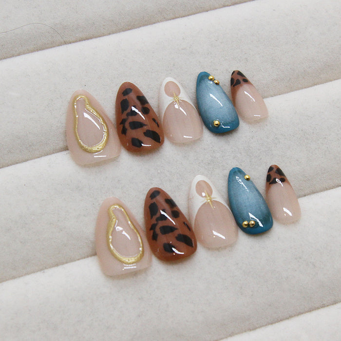 Leopard print diamonds 30 pieces