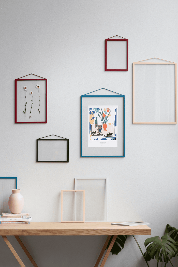 MOEBE Transparent Black Frame - The Poster Club
