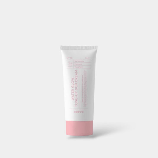 OOTD Water Glow Tone - Up Sun Cream 50ml كريم الوقاية من الشمس توهج الماء من ملابس اليوم - Princess Cosmetics Qatar