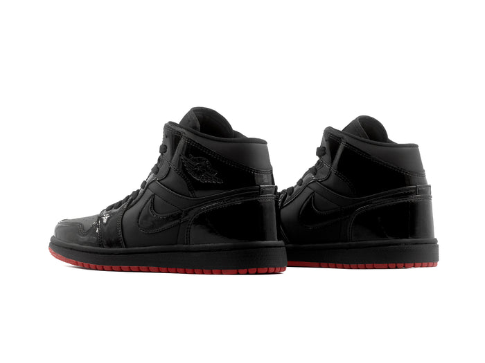 Tenis Retro 1 Charol Negro Suela Rojo