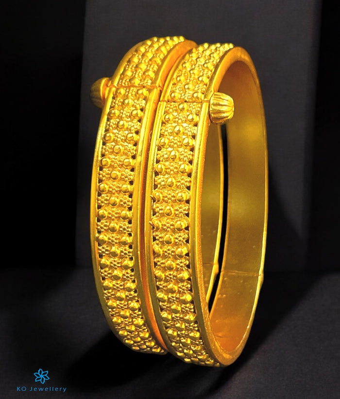 The Bhumija Silver Antique Openable Bracelet-Single(Size/2.2/2.4/2.6/2.8)