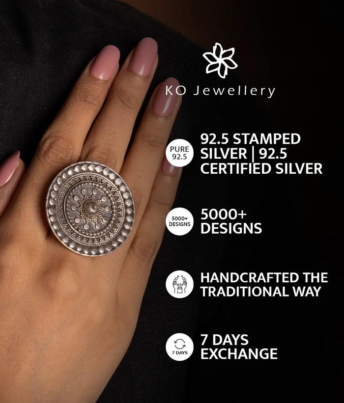 The Kaya Silver Bangle-Single (Size /2.2/2.4/2.6/2.8)