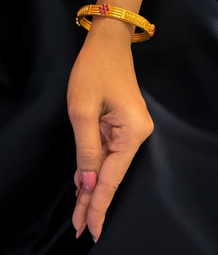 The Urvi Silver Kemp Bangle -Single (Size /2.2/2.4/2.6/2.8)
