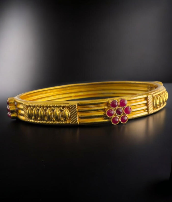 The Urvi Silver Kemp Bangle -Single (Size /2.2/2.4/2.6/2.8)