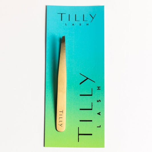 Tilly Lash Gold Tweezer - Franklins