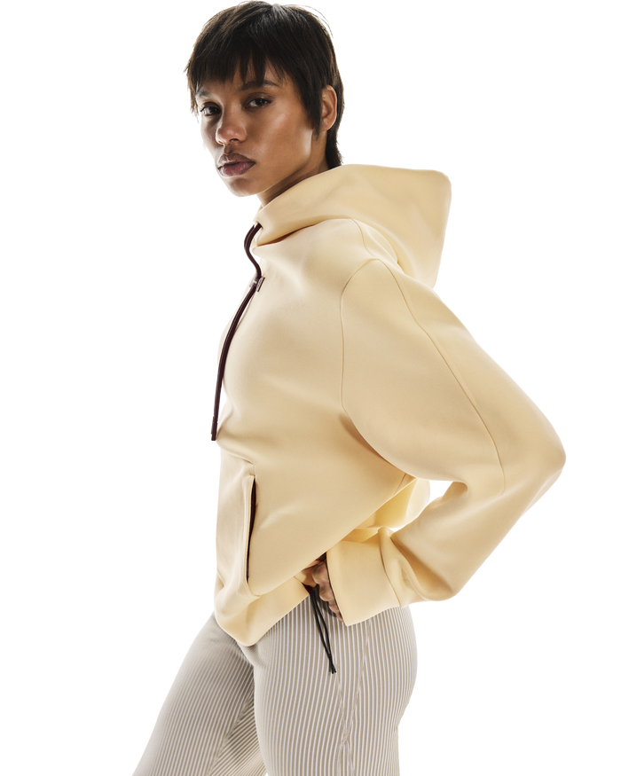 【WOMEN'S】Focus Tech Hoodie